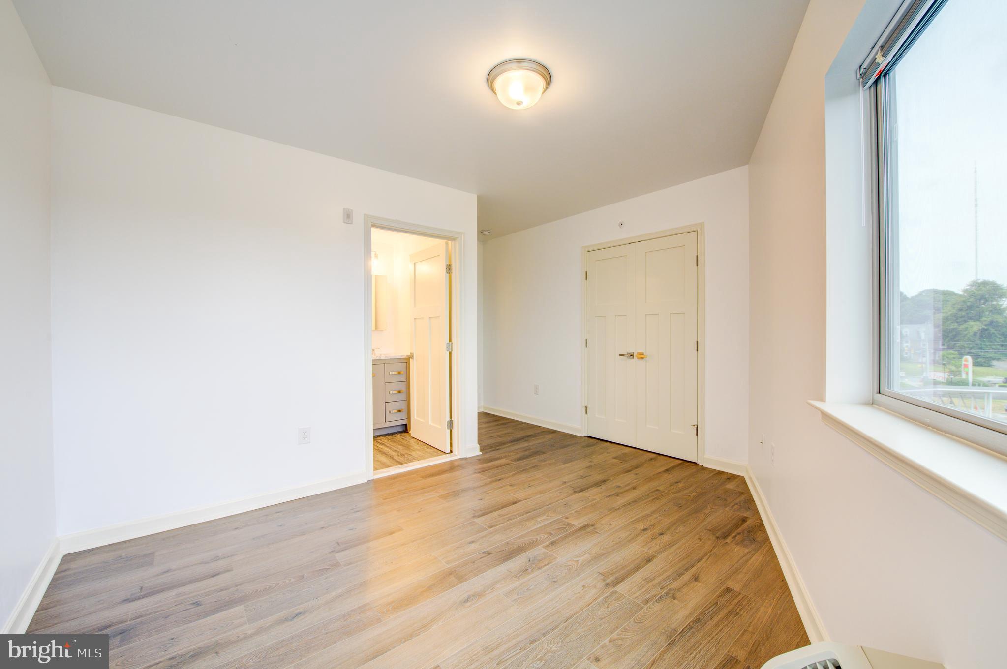 6649 Ridge Avenue, Unit B305 Philadelphia, PA 19128 - Photo 11 of 14