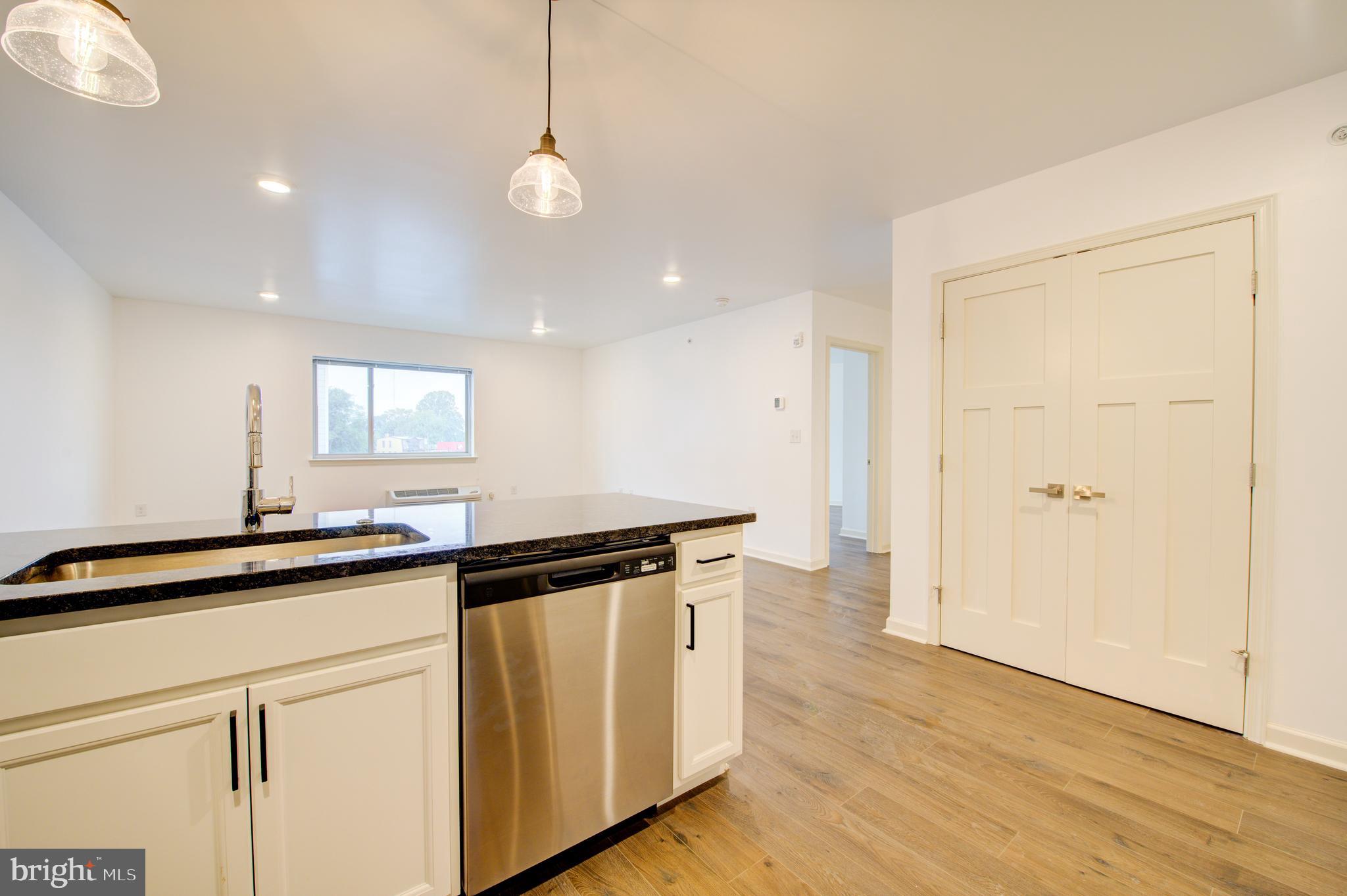6649 Ridge Avenue, Unit B305 Philadelphia, PA 19128 - Photo 3 of 14