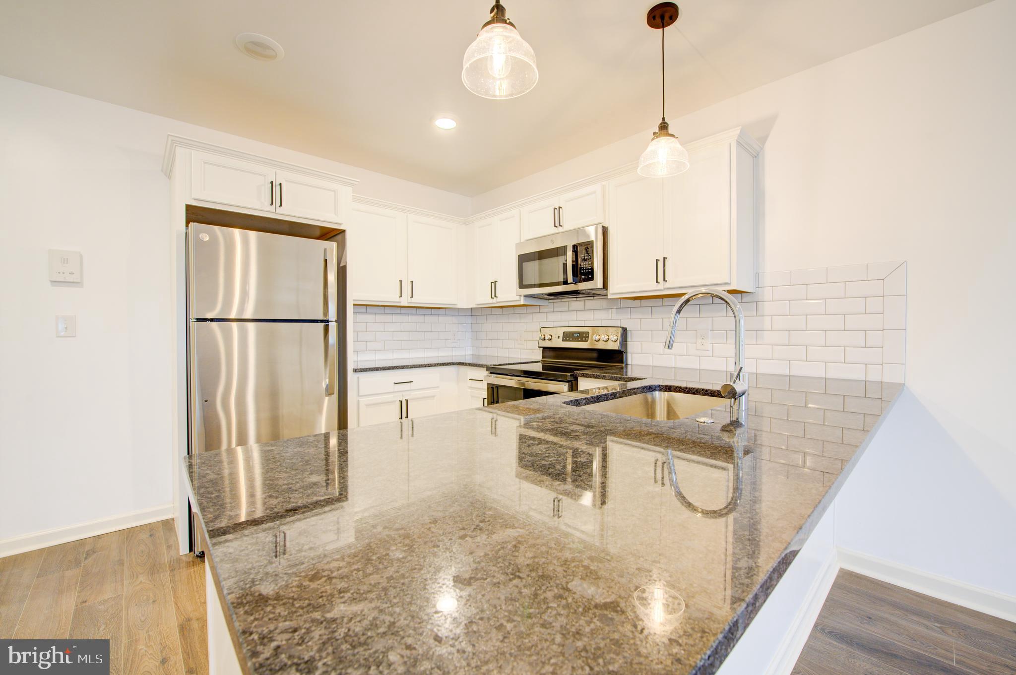 6649 Ridge Avenue, Unit B305 Philadelphia, PA 19128 - Photo 4 of 14