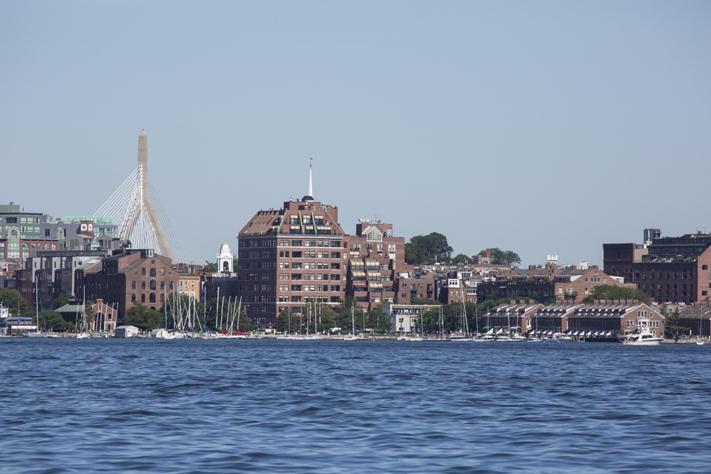 300 Commercial Street, Unit 209 Boston, MA 02109 - Photo 15 of 18