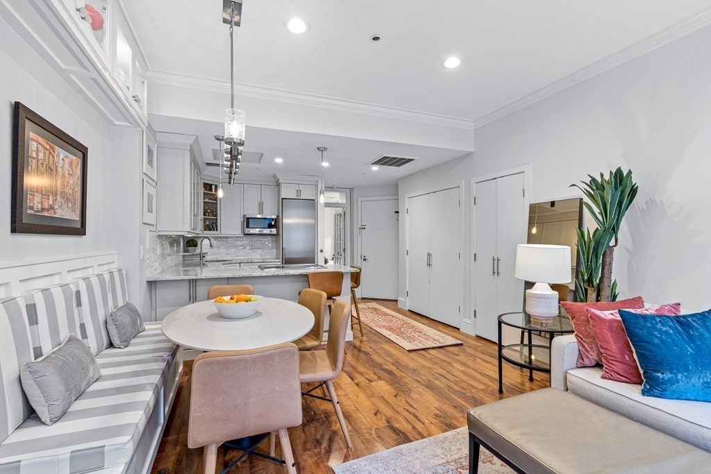 300 Commercial Street, Unit 209 Boston, MA 02109 - Photo 5 of 18