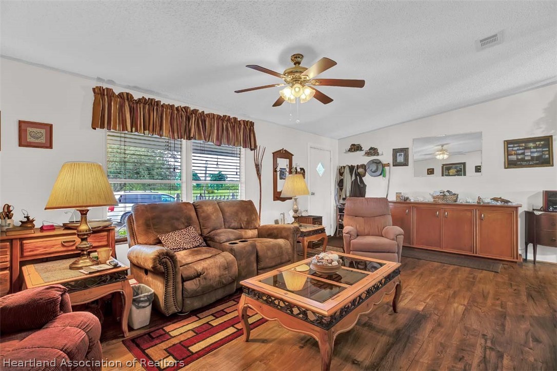 615 Moon Road Sebring, FL 33870 - Photo 7 of 30 Gallery Image 7