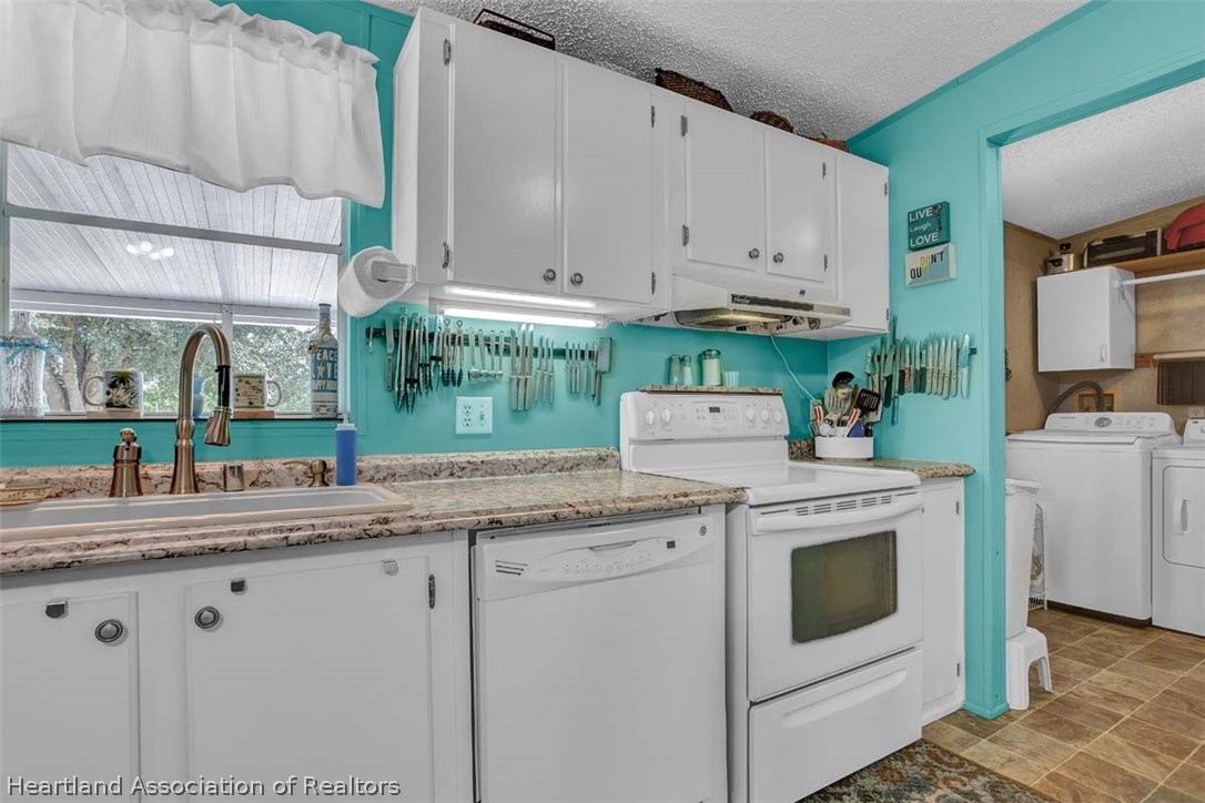 615 Moon Road Sebring, FL 33870 - Photo 8 of 30 Gallery Image 8