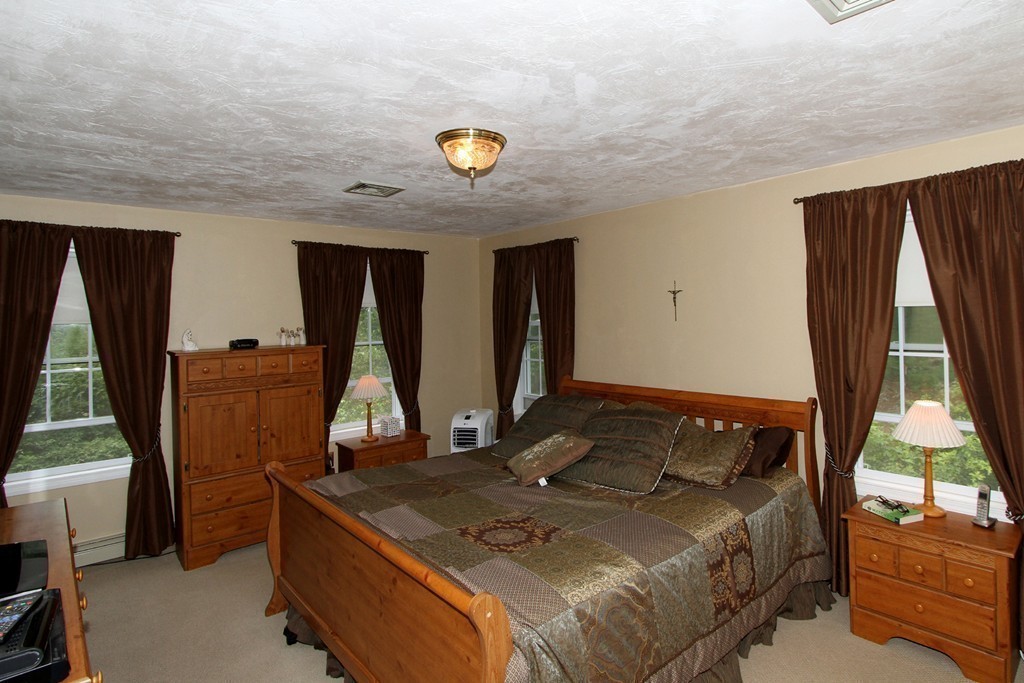 7 Reed Farm Road Lakeville, MA 02347 - Photo 17 of 27 Gallery Image 17
