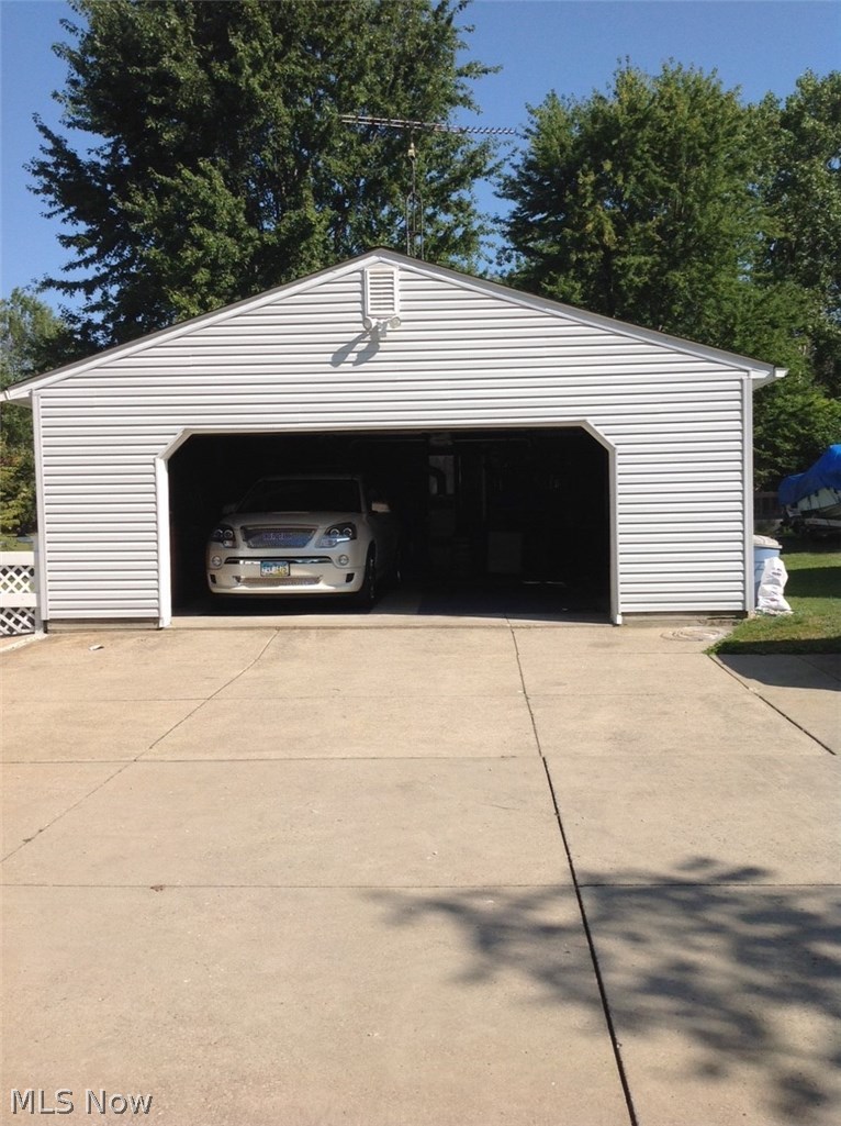 5099 Chippewa Road Medina, OH 44256 - Photo 14 of 20 25 x 29 Poll garage