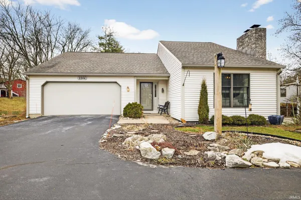 $547,900 | 2244 East Cape Cod Drive, Bloomington, IN 47401