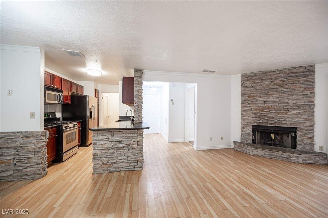 2200 South Fort Apache Road, Unit 1168 Las Vegas, NV 89117 - Photo 13 of 57