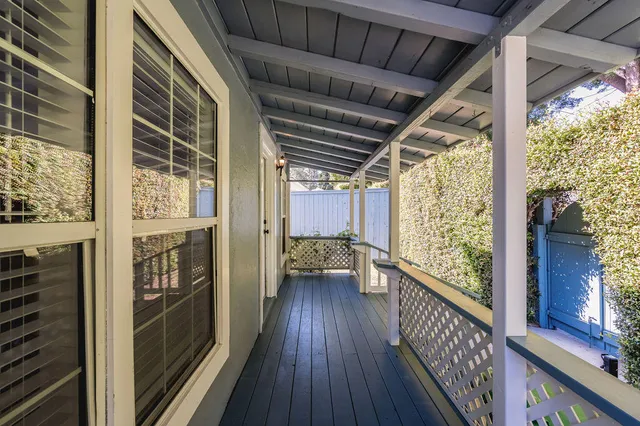 a view of outdoor space