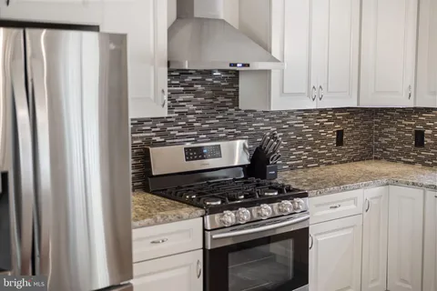 $600,000 | 2133 Blackhorse Drive, Warrington, PA 18976