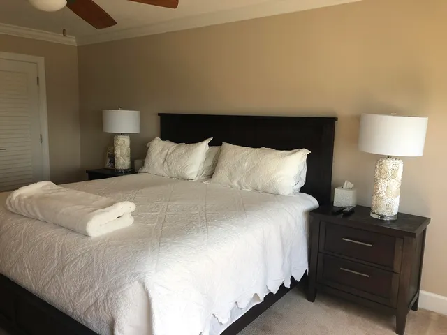 $5,000 | 3400 North Ocean Drive, Unit 1506, Riviera Beach, FL 33404