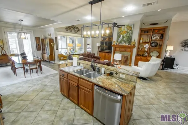 $612,000 | 21157 Waterfront E Drive, Maurepas, LA 70449