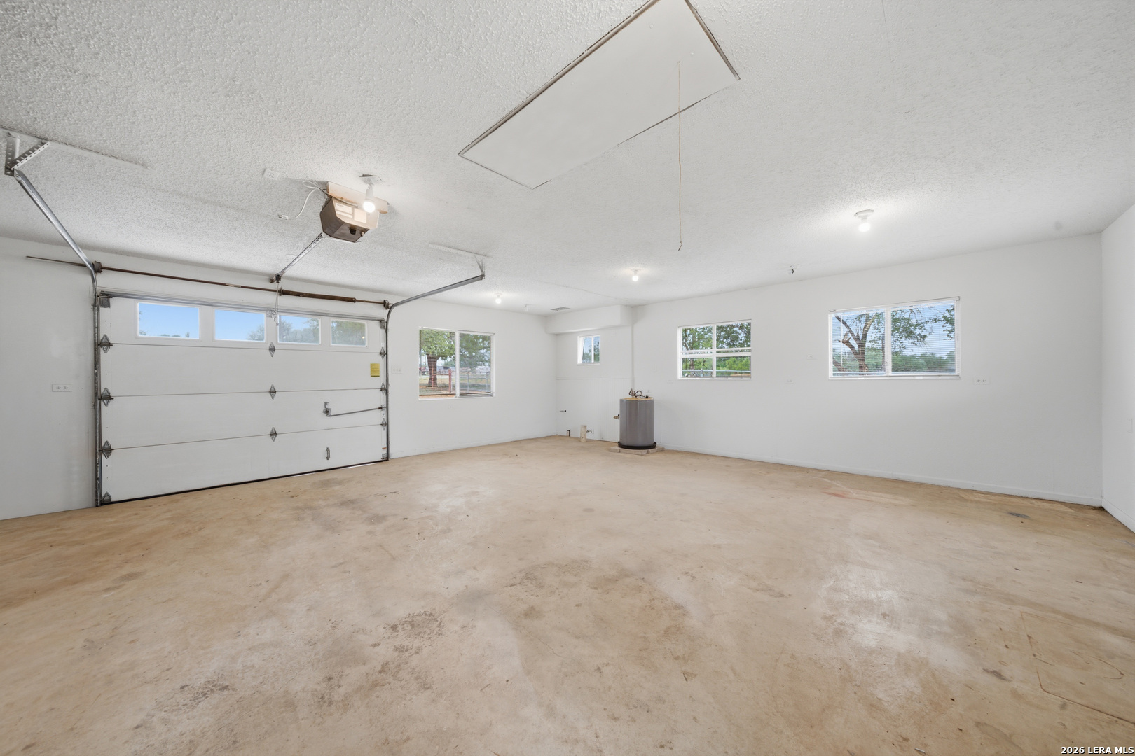 144 Oak Park Road Adkins, TX 78101 - Photo 16 of 25