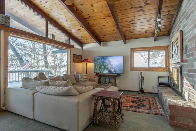 $1,425,000 | 33992 Sunrise Island Road, Crosslake, MN 56442