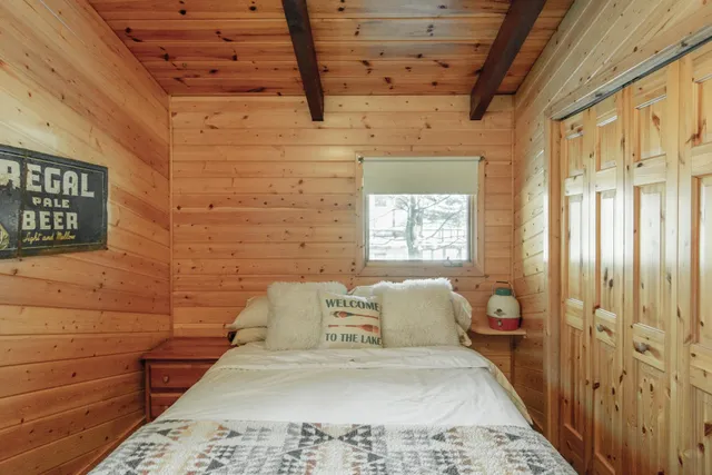 $1,425,000 | 33992 Sunrise Island Road, Crosslake, MN 56442