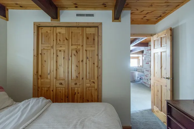 $1,425,000 | 33992 Sunrise Island Road, Crosslake, MN 56442