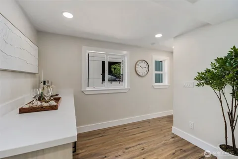 $998,000 | 8226 Meridian Avenue North, Seattle, WA 98103