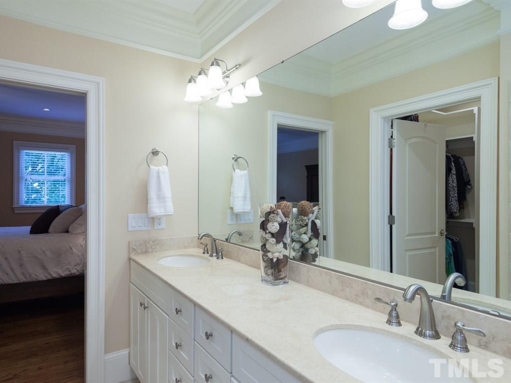 2509 Beechridge Road Raleigh, NC 27608 - Photo 12 of 25
