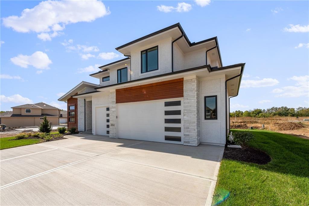 contemporary modern home for sale in Kansas City