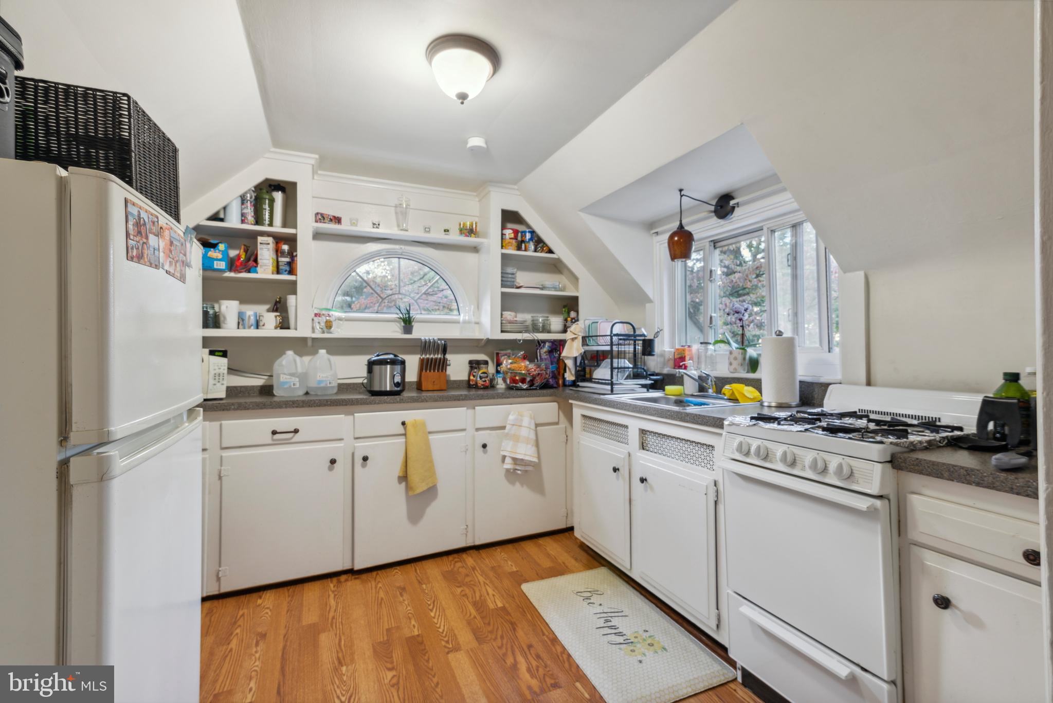 2113 Keith Road Abington, PA 19001 - Photo 8 of 26