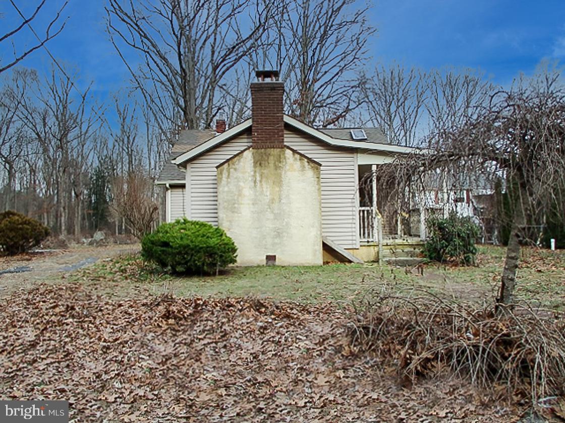 416 Angelow Road Berlin, NJ 08009 - Photo 3 of 23