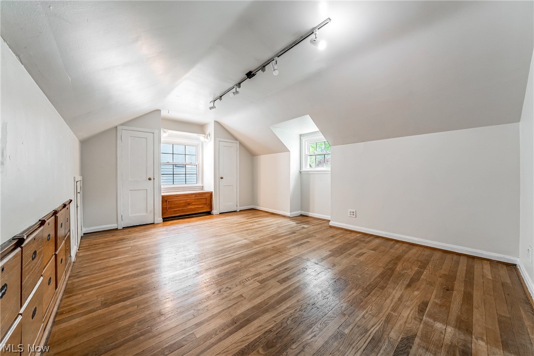 3187 Rumson Road Cleveland Heights, OH 44118 - Photo 17 of 21 Gallery Image 17