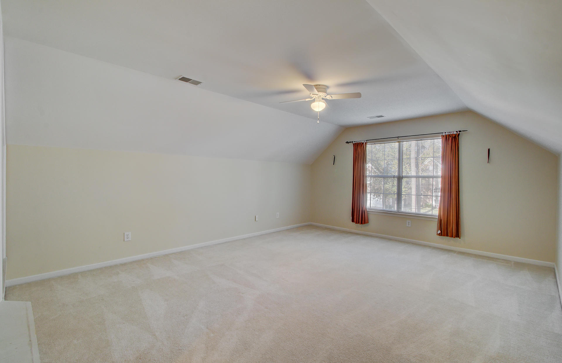 539 Pointe Of Oaks Road Summerville, SC 29485 - Photo 22 of 42 22
