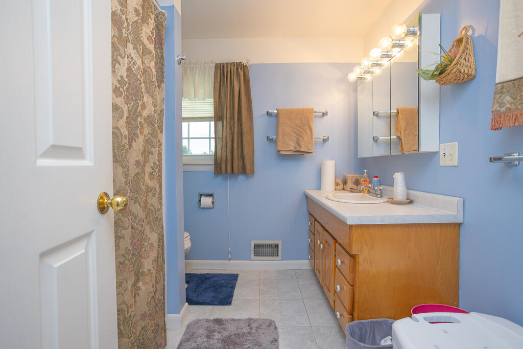 314 Seamon Road Farmington, ME 04938 - Photo 27 of 62 sandyriverrealty-34
