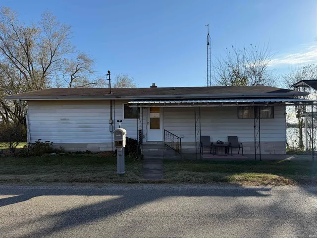 $60,000 | 12810 Lake Lawrence Boulevard, Lawrenceville, IL 62439