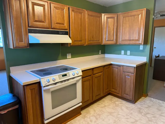 $60,000 | 12810 Lake Lawrence Boulevard, Lawrenceville, IL 62439