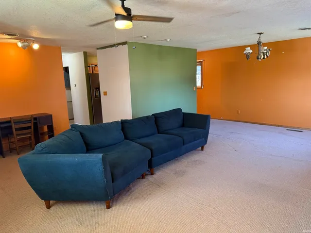 $60,000 | 12810 Lake Lawrence Boulevard, Lawrenceville, IL 62439