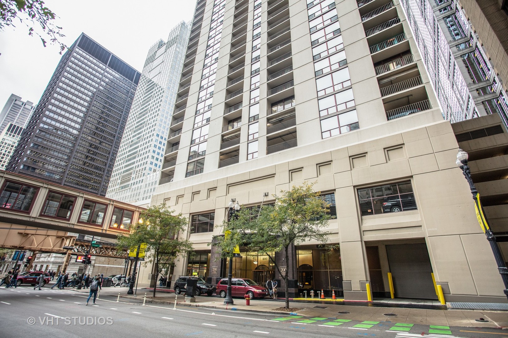 200 North Dearborn Street, Unit 2307 Chicago, IL 60601 - Photo 1 of 10
