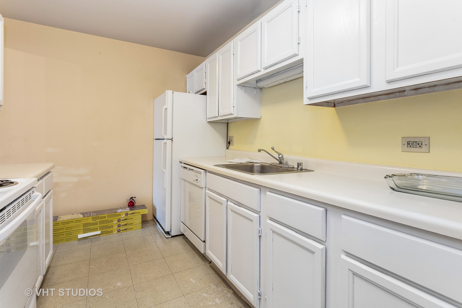 200 North Dearborn Street, Unit 2307 Chicago, IL 60601 - Photo 6 of 10
