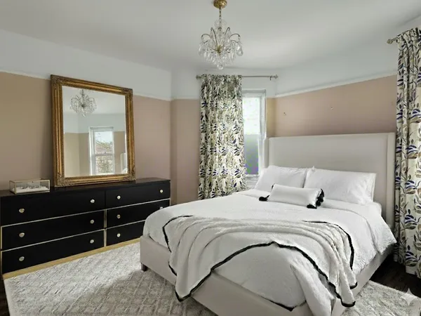 $420,000 | 6336 North Sheridan Road, Unit 5B, Chicago, IL 60660