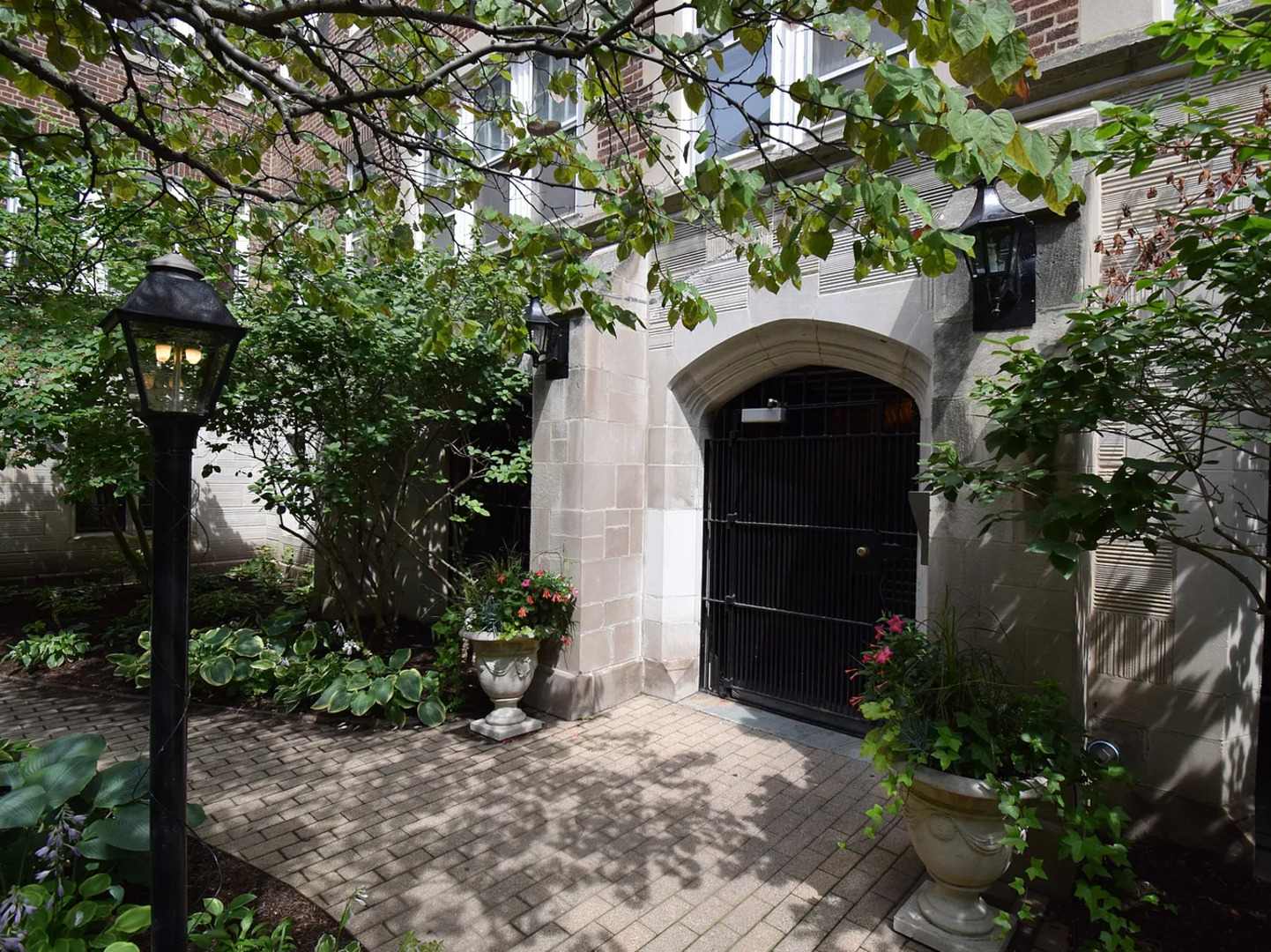 6336 North Sheridan Road, Unit 5B Chicago, IL 60660 - Photo 10 of 10