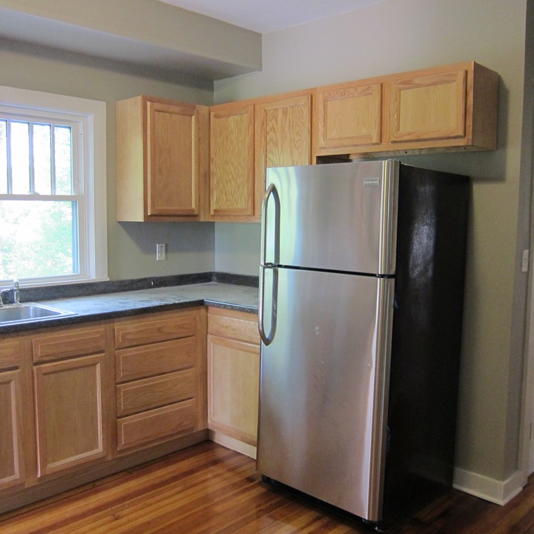 21 Campus Place Springfield, MA 01109 - Photo 14 of 30 Gallery Image 14