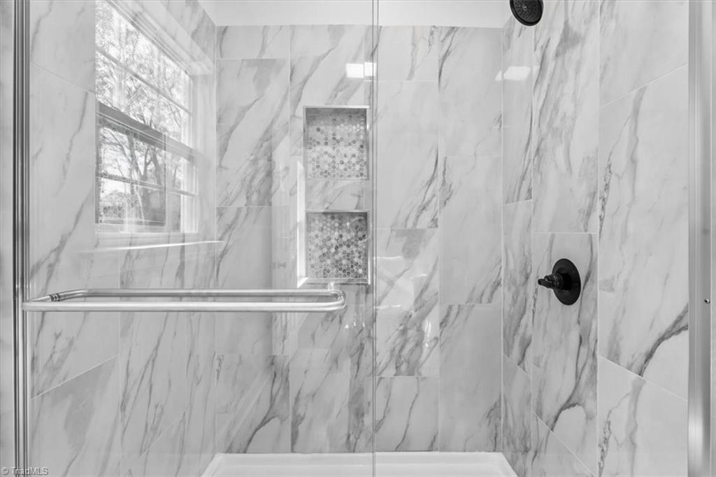 402 Foy Avenue Lexington, NC 27292 - Photo 20 of 40