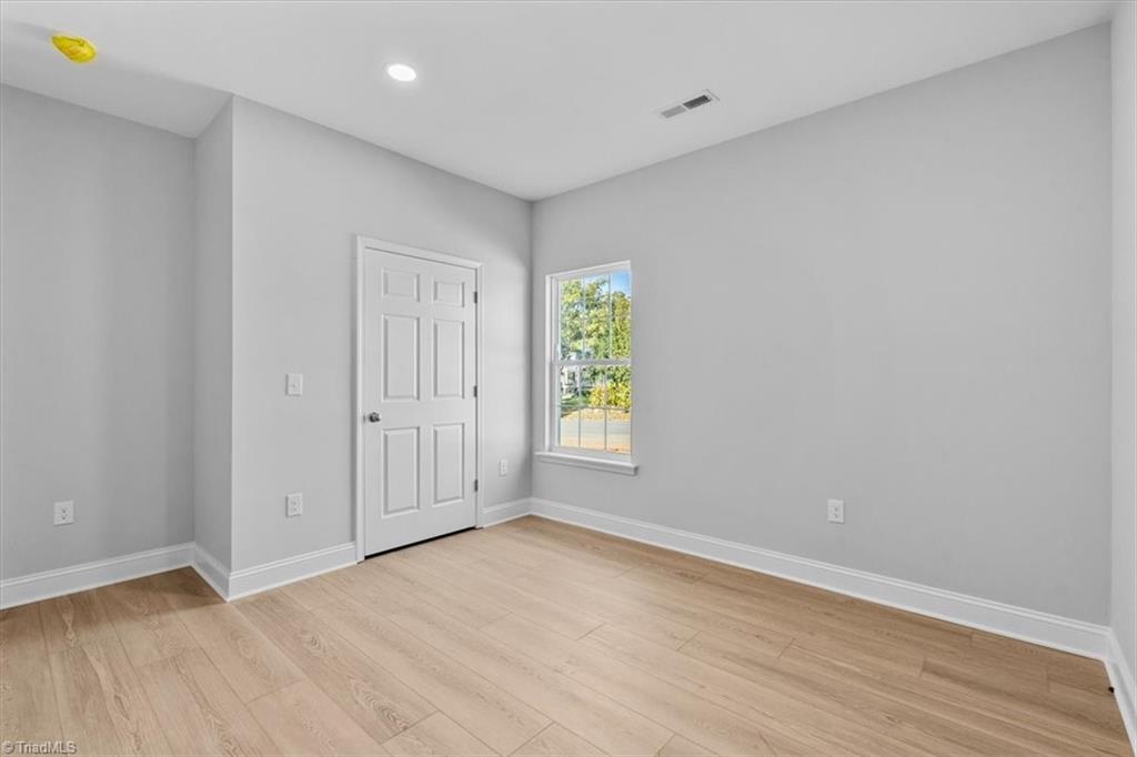 402 Foy Avenue Lexington, NC 27292 - Photo 27 of 40