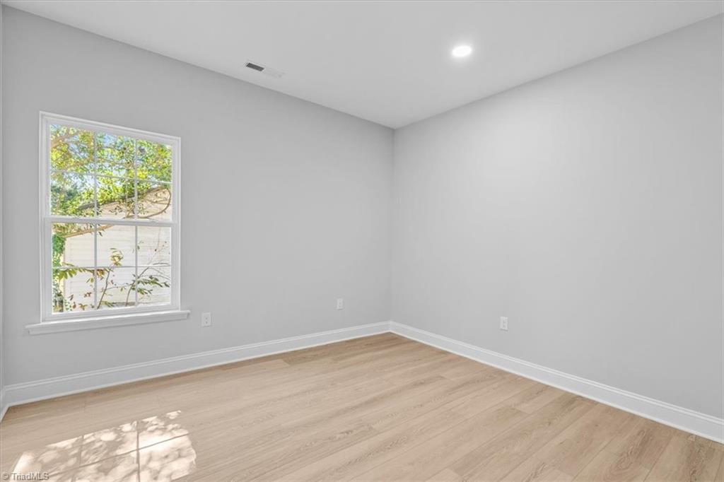 402 Foy Avenue Lexington, NC 27292 - Photo 29 of 40