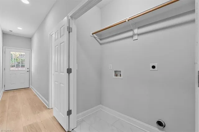 $325,000 | 402 Foy Avenue, Lexington, NC 27292