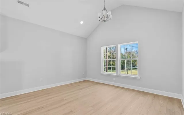 $325,000 | 402 Foy Avenue, Lexington, NC 27292