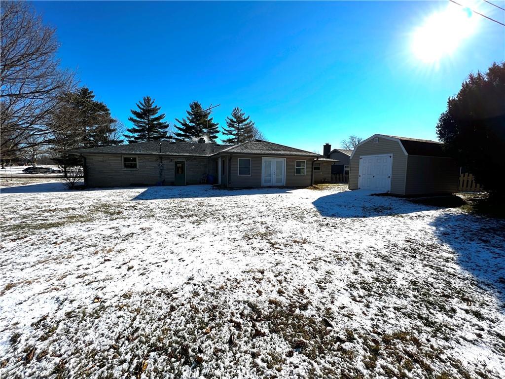211 Layton Road Anderson, IN 46011 - Photo 12 of 26 Gallery Image 12