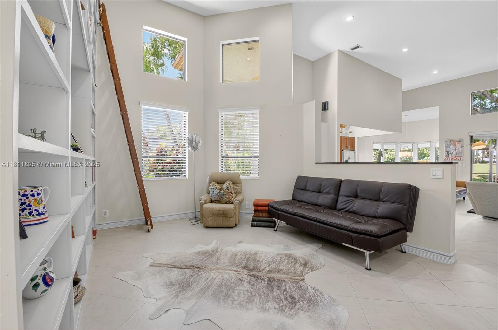 10160 Spyglass Way Boca Raton, FL 33498 - Photo 16 of 50 Gallery Image 16