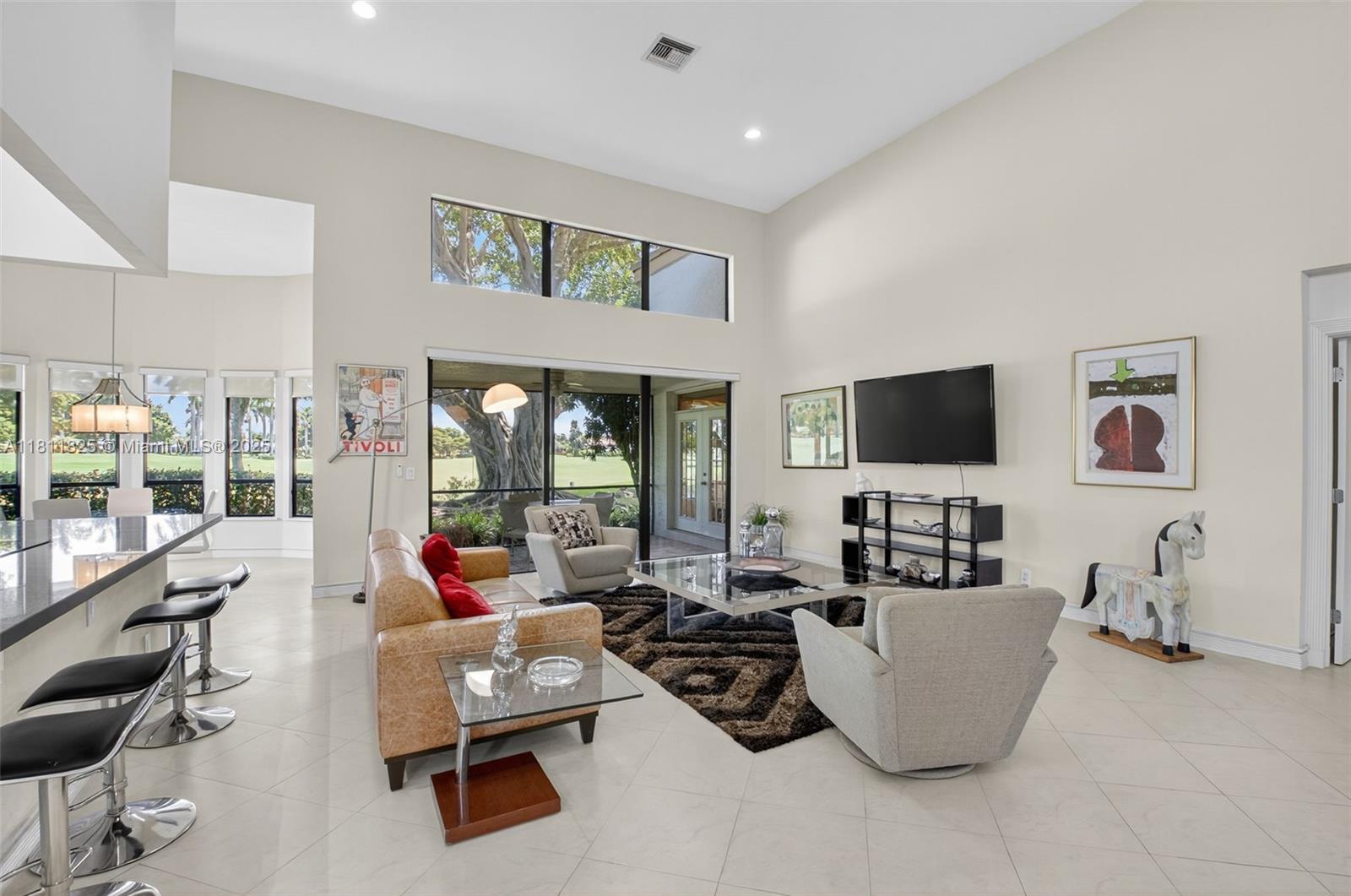 10160 Spyglass Way Boca Raton, FL 33498 - Photo 5 of 50 Gallery Image 5