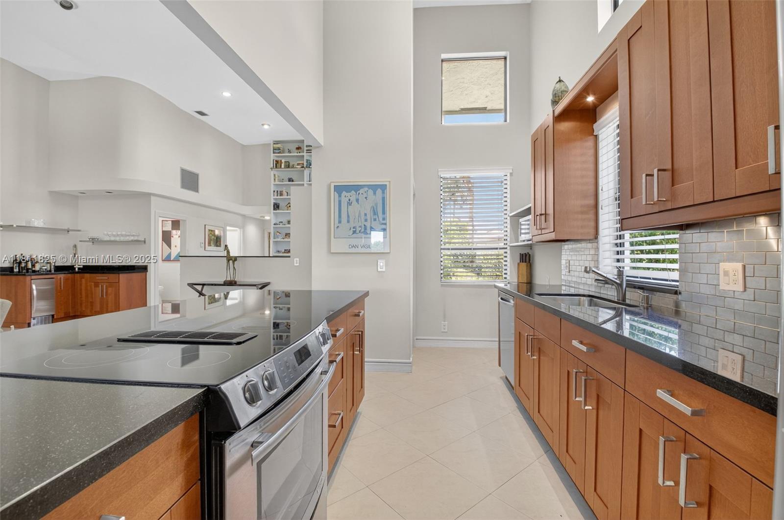 10160 Spyglass Way Boca Raton, FL 33498 - Photo 9 of 50 Gallery Image 9