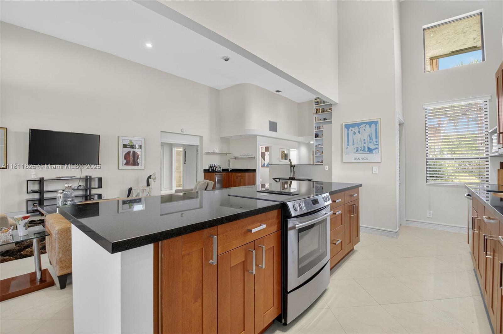 10160 Spyglass Way Boca Raton, FL 33498 - Photo 10 of 50 Gallery Image 10