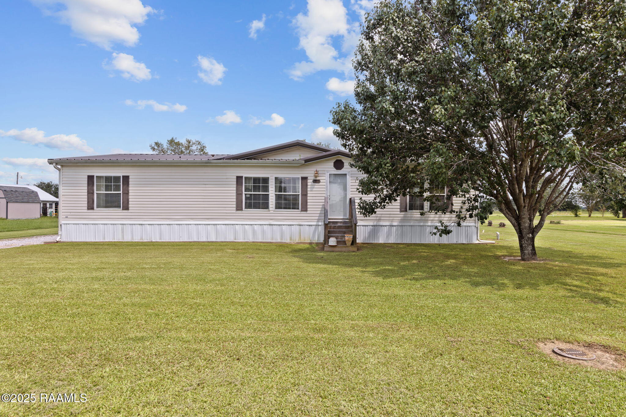 1-web-or-mls-5211 Baylee Rd-1