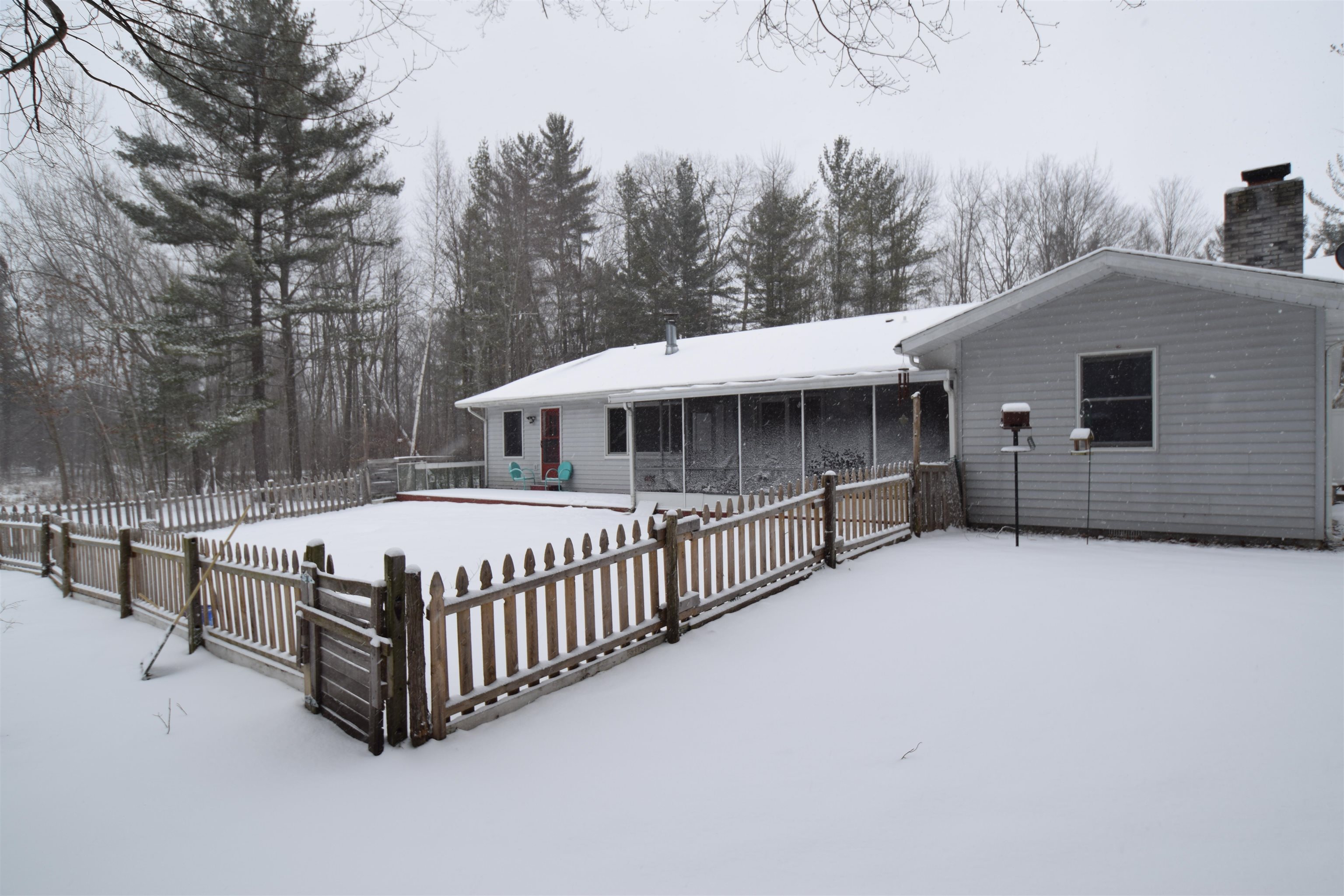 1363 East Shaffer Road Hope, MI 48628 - Photo 24 of 35