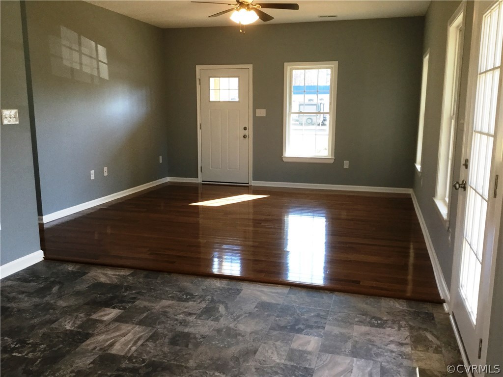 12651 Clarke Road Lanexa, VA 23089 - Photo 4 of 13 Gallery Image 4