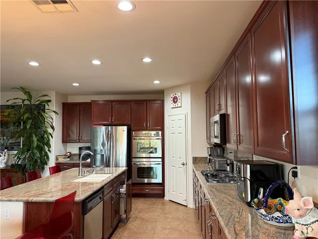 $899,000 | 34271 San Simeon Street, Temecula, CA 92592