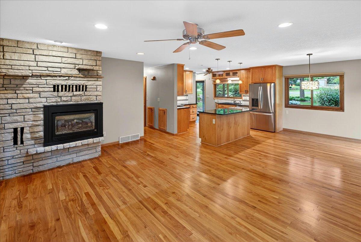 18420 Bates Street Dayton, MN 55327 - Photo 12 of 61
